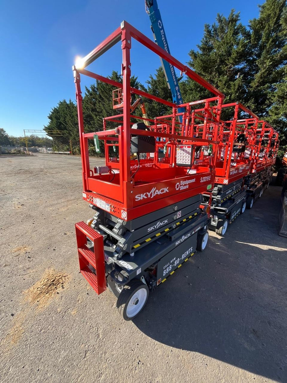 2024 SKYJACK SJ3219E