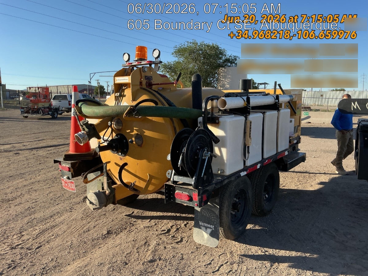2022 VAC-TRON LP573XDT