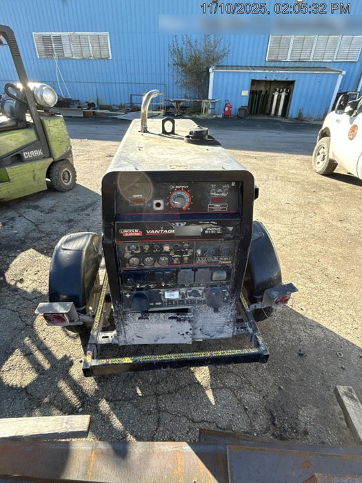 2019 Lincoln Electric Vantage 322 Welder Ready-Pak 3, Two wheel trailer, Fender and Light kit, Cable Rack