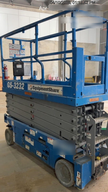 2021 GENIE GS-3232