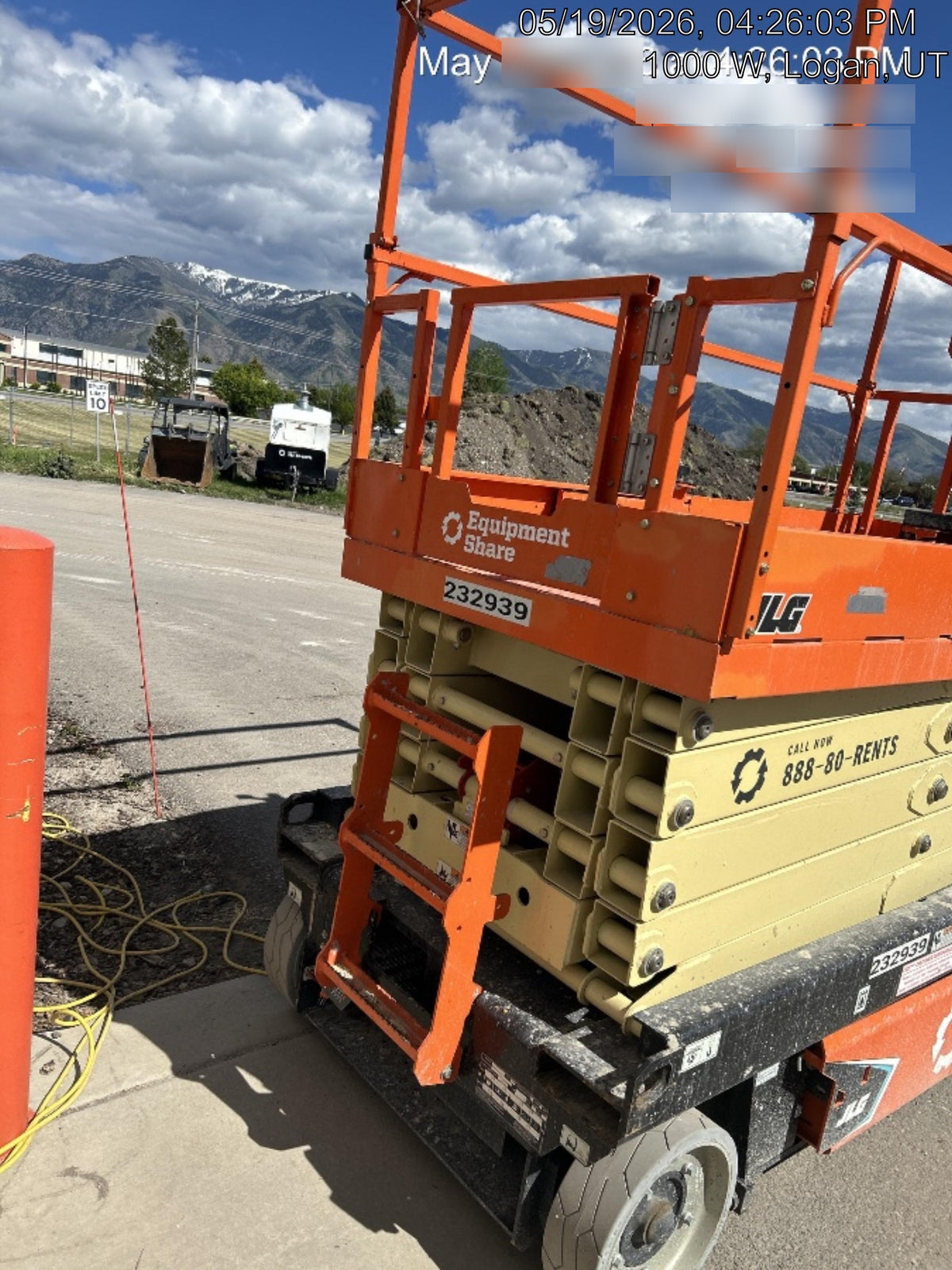 2022 JLG ES3246