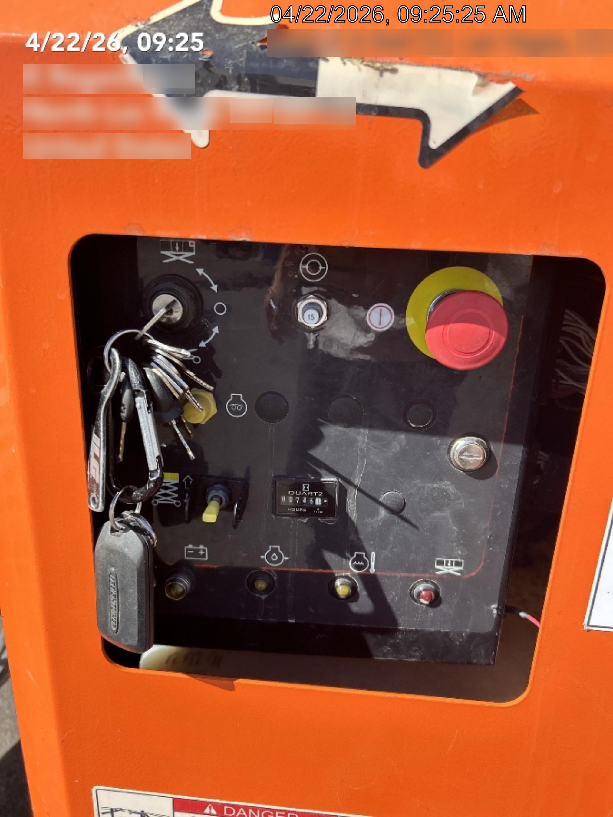 2023 JLG RT4394