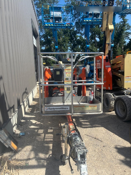 2022 JLG T350