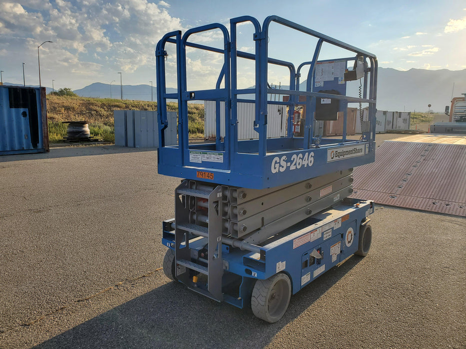 2019 Genie GS-2646 folding rails with full height swing gate