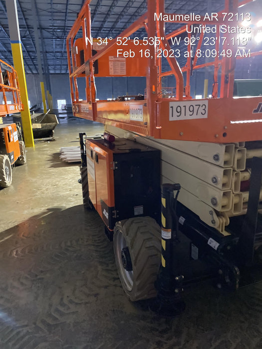 2021 JLG RT4069