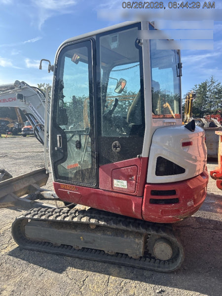 2020 TAKEUCHI TB-235-2CR