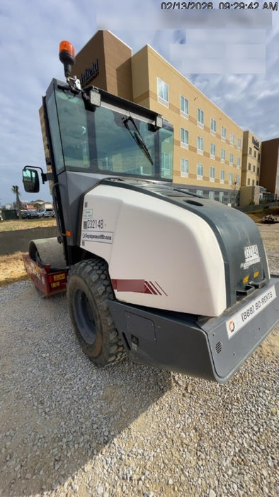 2022 DYNAPAC CA1300D