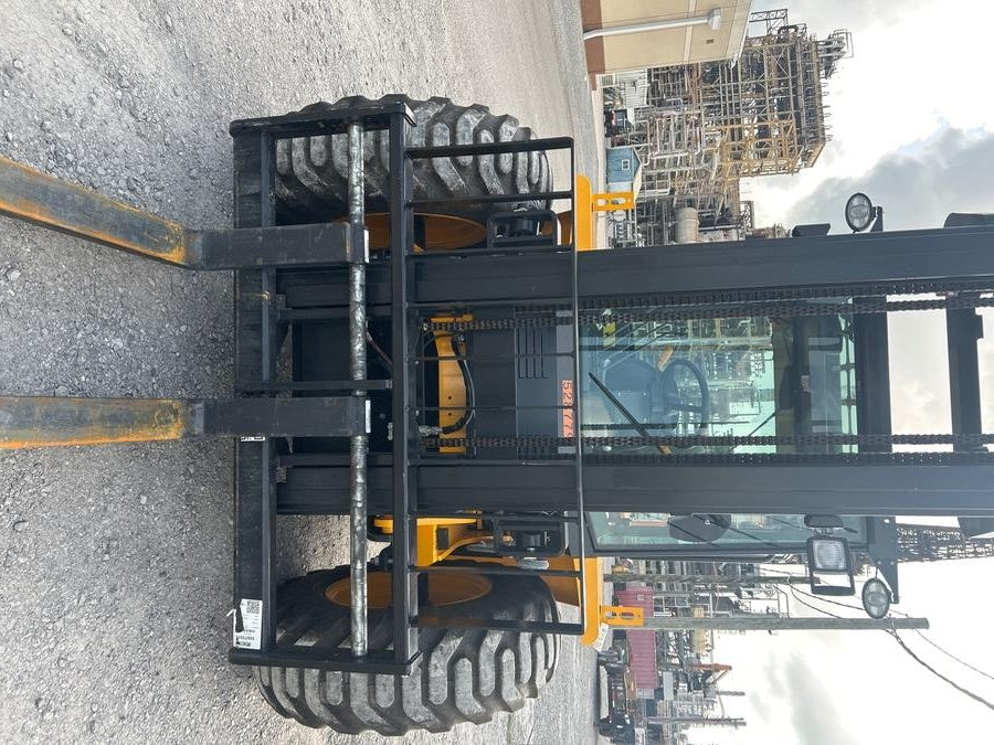 2025 JCB 930-4