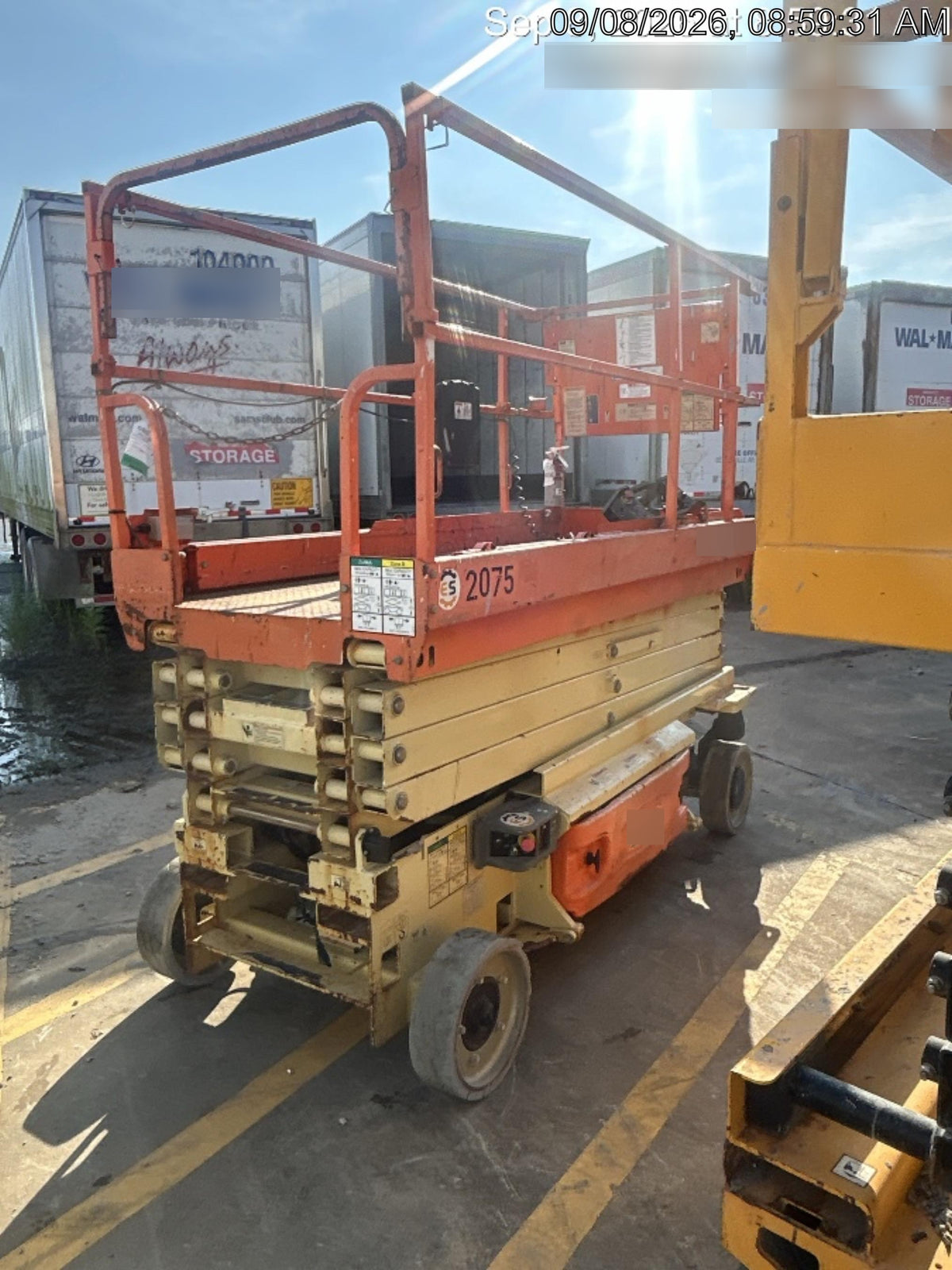 2016 JLG 3246ES
