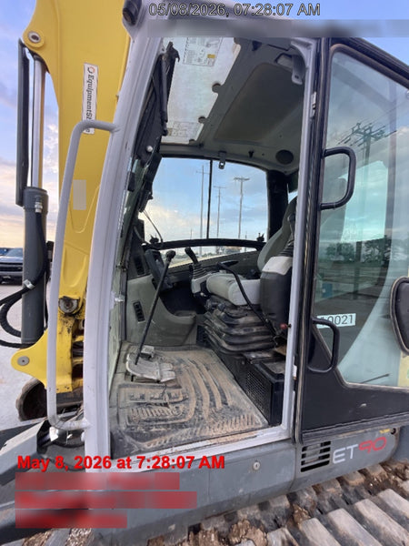 Wacker Neuson ET90 Wacker Neuson ET90 w/TRK, CAB, Bucket
