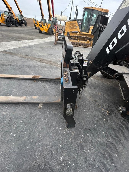 2024 JLG 1001095418S