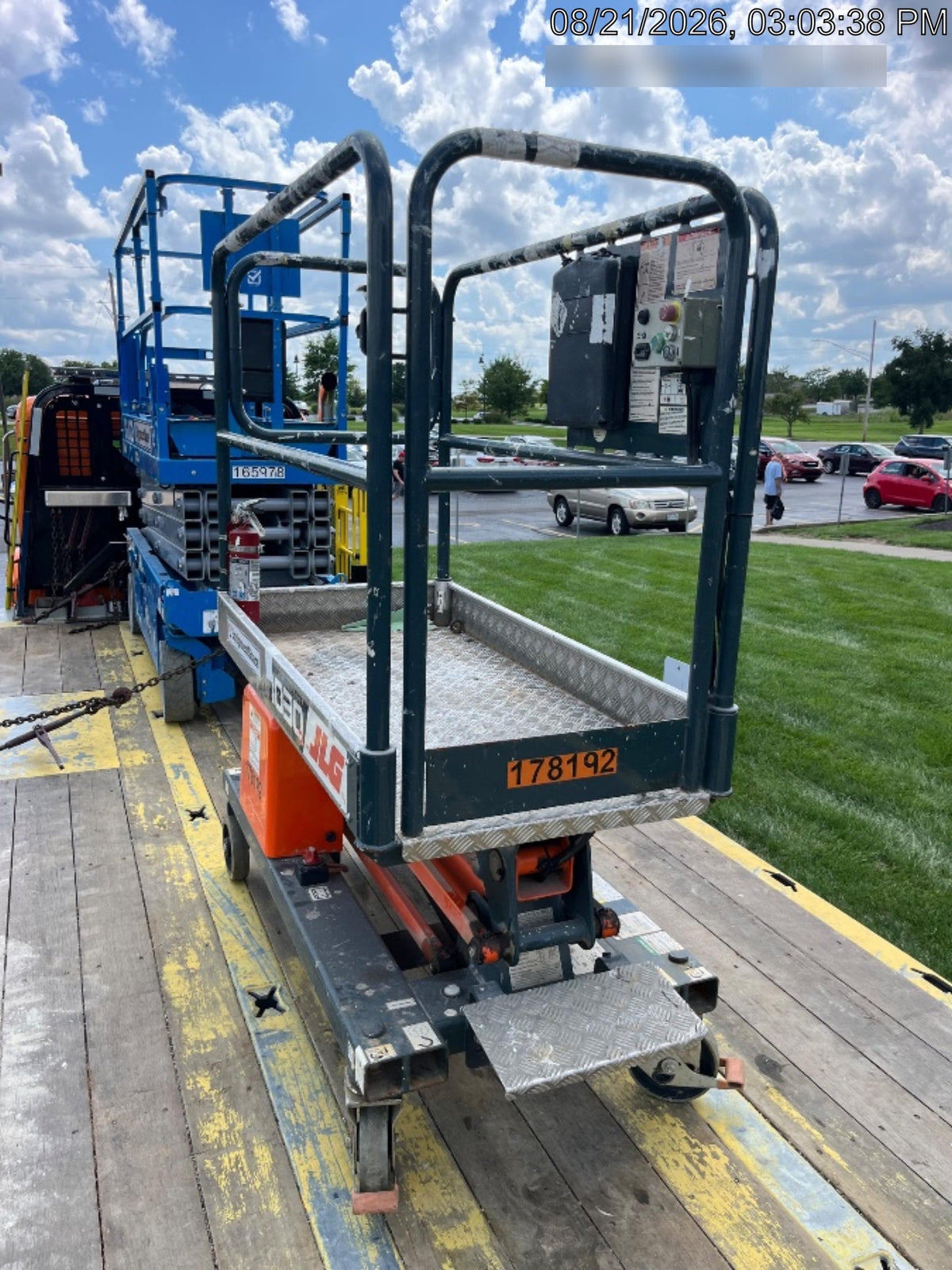 2021 JLG 1030P