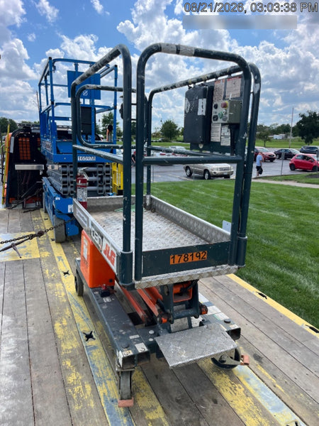 2021 JLG 1030P