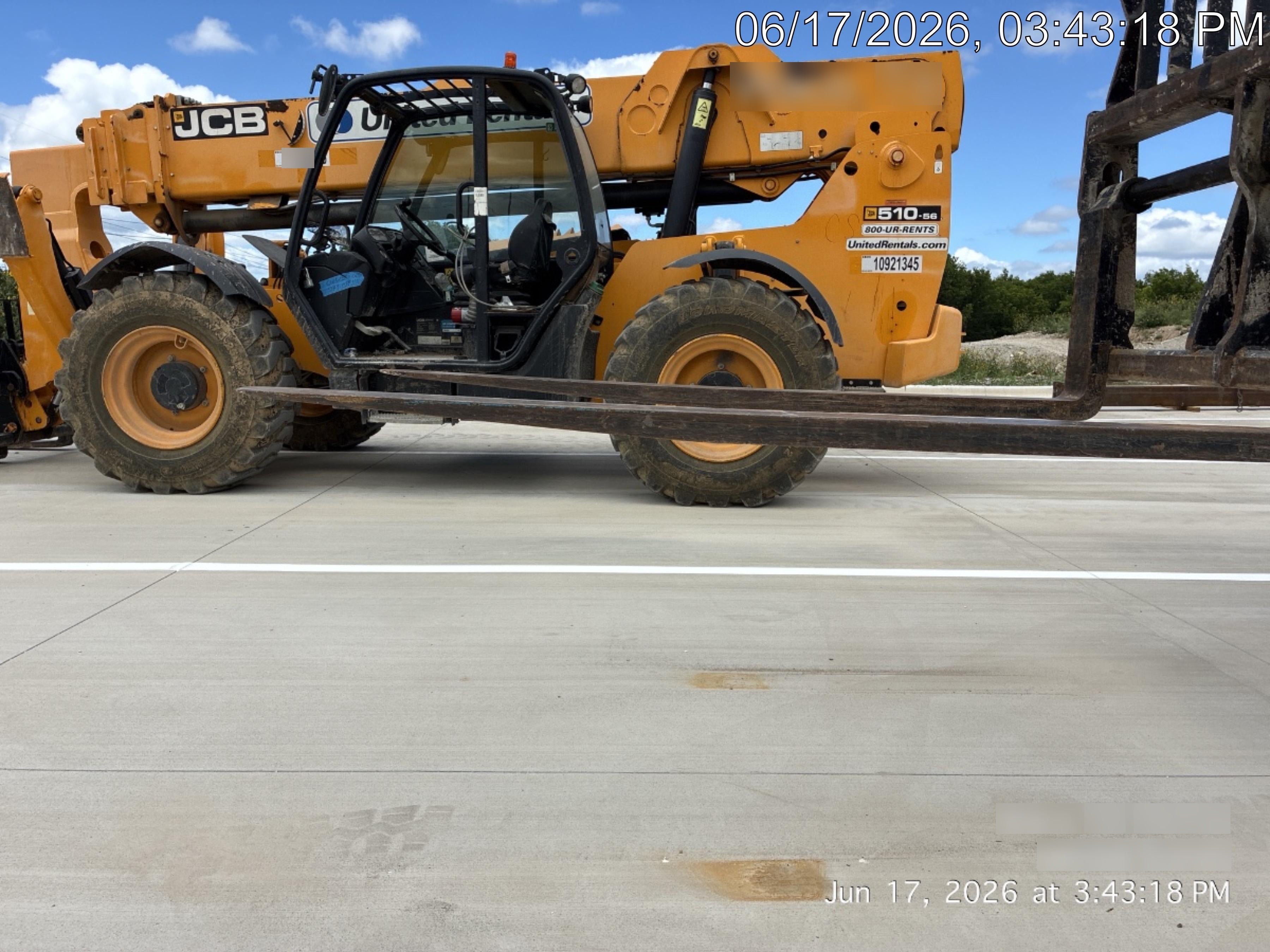 2023 JCB 510-56
