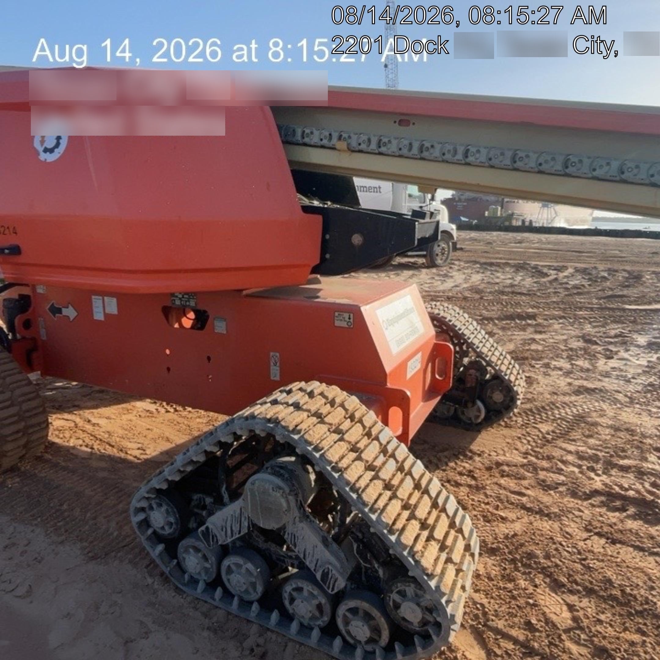 2021 JLG 660SJ Quad Track