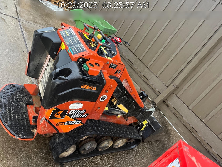 2020 DITCH WITCH SK800A