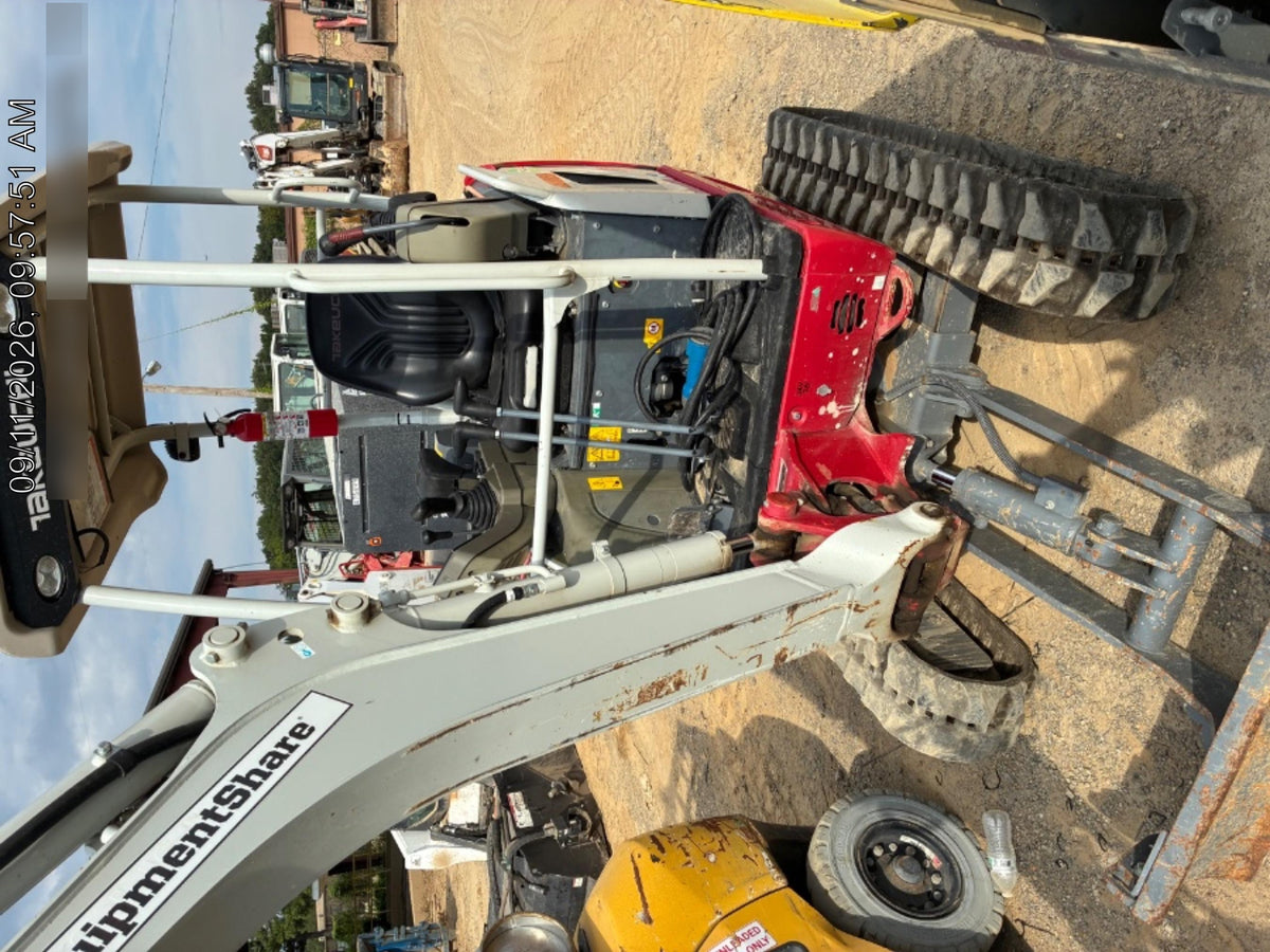 2022 TAKEUCHI TB20e