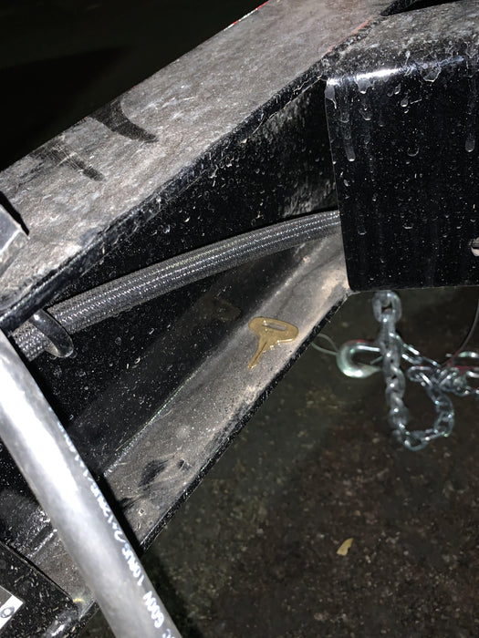 2021 Vac-Tron LP573XDT T4 Koehler Diesel Engine, 500 Gallon Debris Tank, x2 100 Gallon Water Tanks