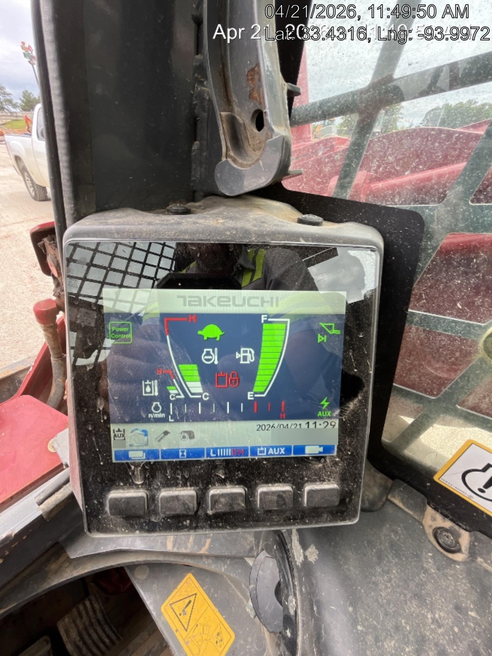 2024 TAKEUCHI TL10V2-CR