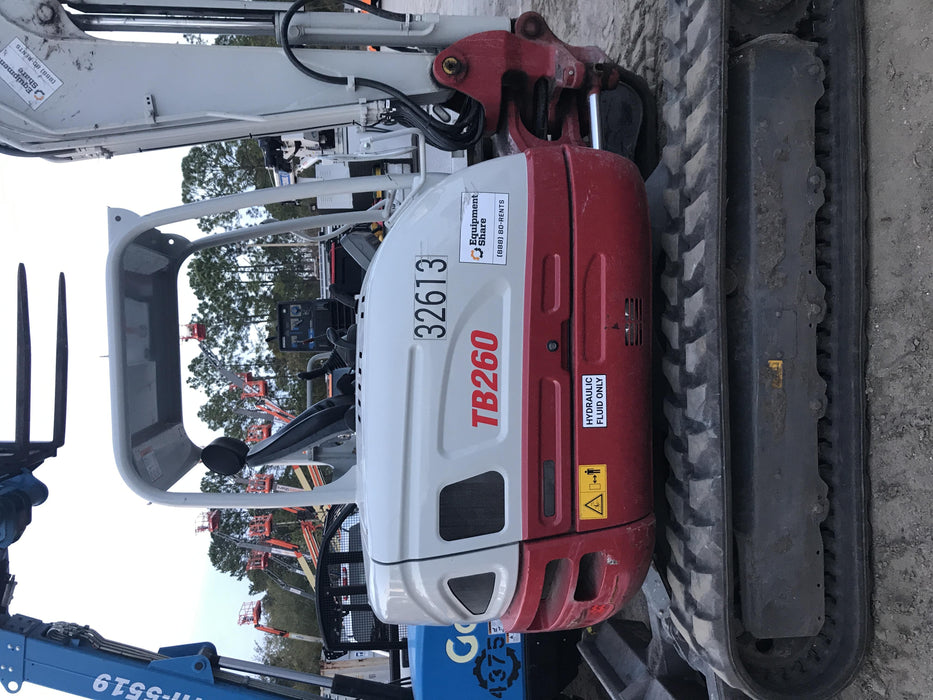 2019 Takeuchi TB260 Canopy, Standard Blade, Auxiliary hydraulics Manual QC, Hydraulic thumb, 12" ,18", 24" Bucket