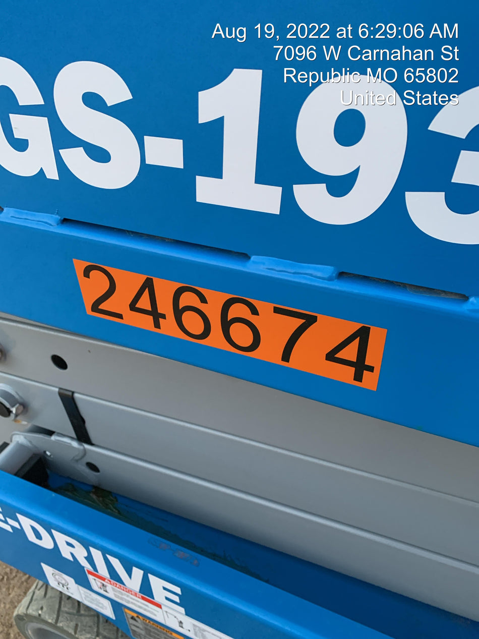 2022 GENIE GS-1932