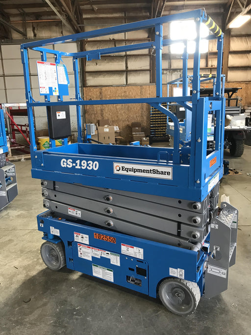 2020 Genie GS-1930 Solid Non Marking Tires, Beacon, Folding rails with half height swing gate, 800W Inverter