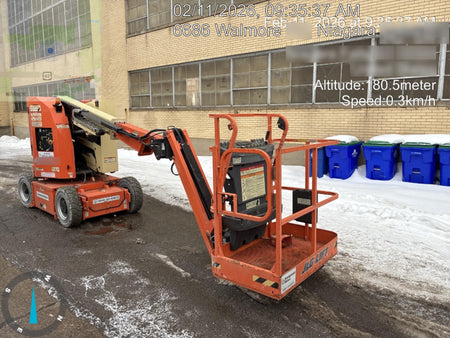 2022 JLG E300AJP