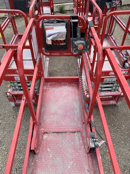 2020 MEC 1330SE Solid NM Tires, Steel Swing out Doors, LCS, Beacon, 900W Invertor