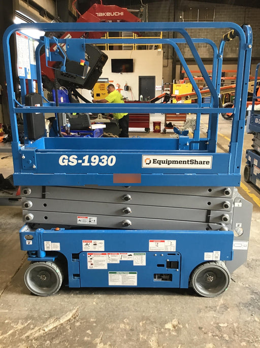 2020 Genie GS-1930 Fixed rails with chain entry gate - Pre A92.20