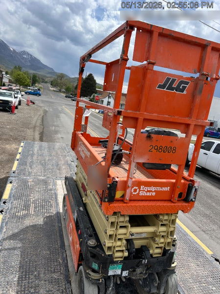 2023 JLG ES1932