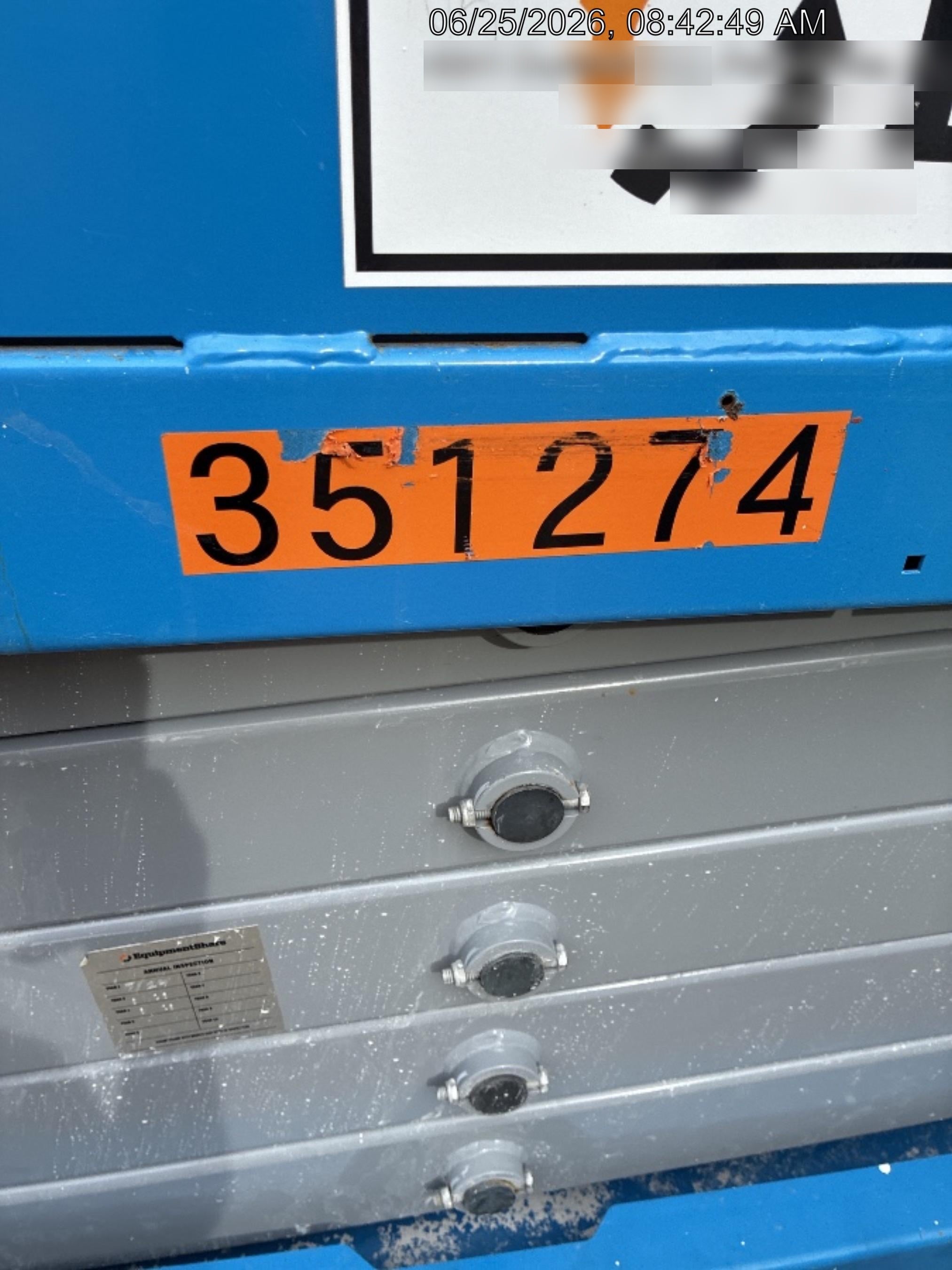 2023 GENIE GS-3232