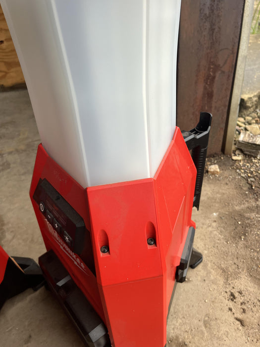 2021 MILWAUKEE 2150-20