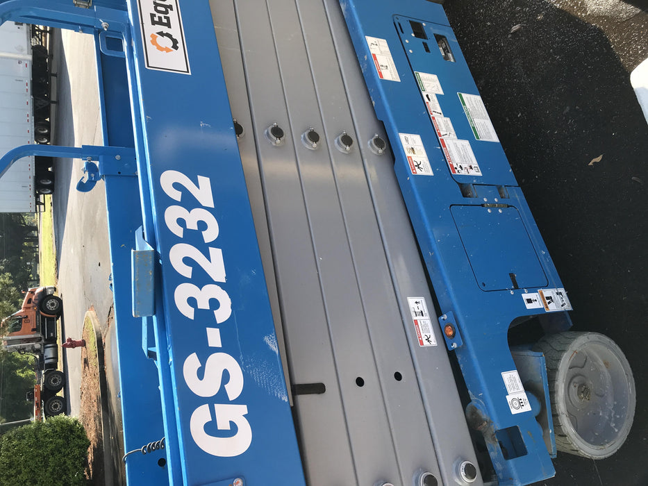 2018 Genie GS-3232 Genie GS-3232 Scissor Lift w/Standard Options