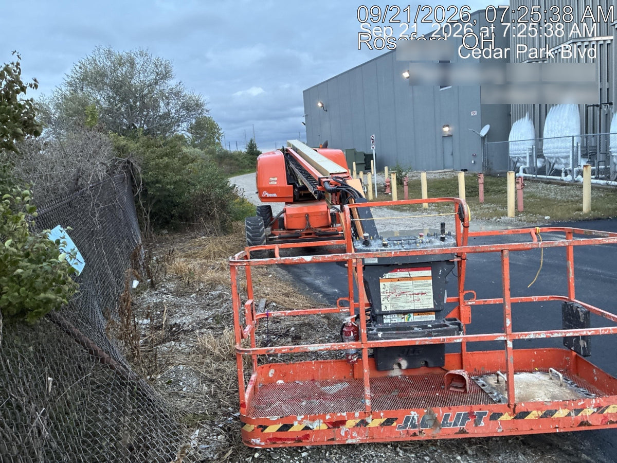 2022 JLG 660SJ