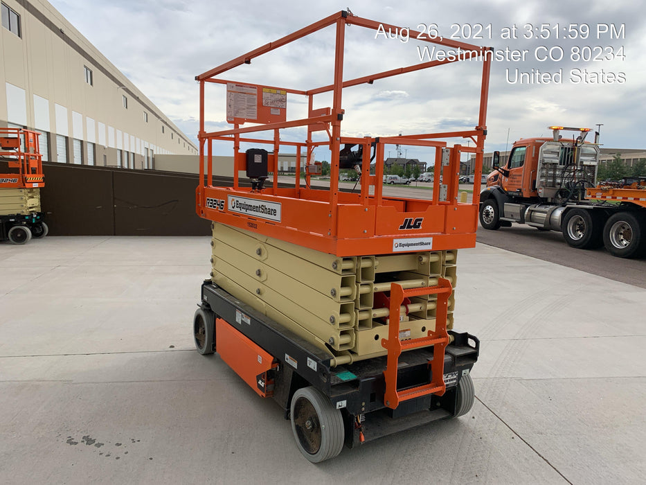 2021 JLG R3246