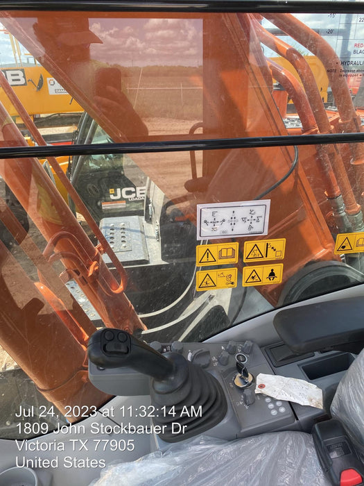 2023 HITACHI ZX210LC-6