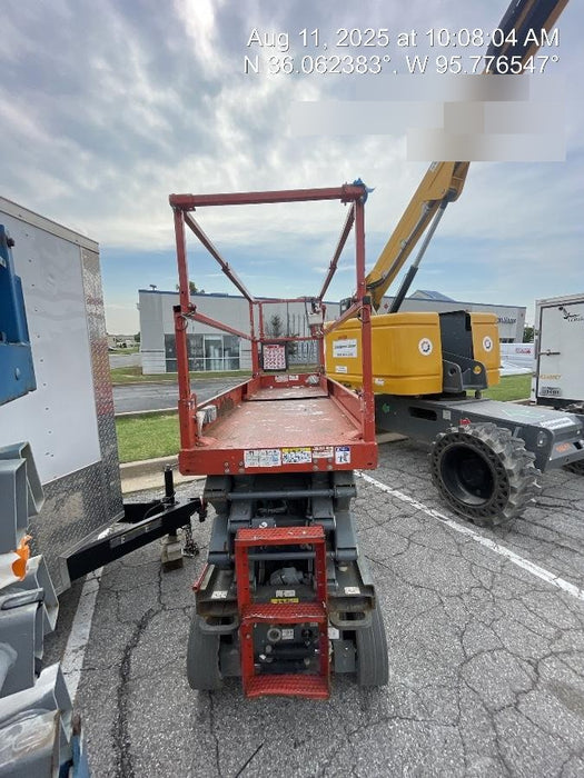 2015 Skyjack SJIII-3226 26' Electric Scissor Lift