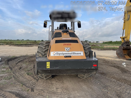 2023 CASE SV211E