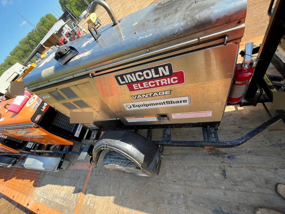 2019 Lincoln Electric Vantage 322 Welder Ready-Pak 3, Two wheel trailer, Fender and Light kit, Cable Rack