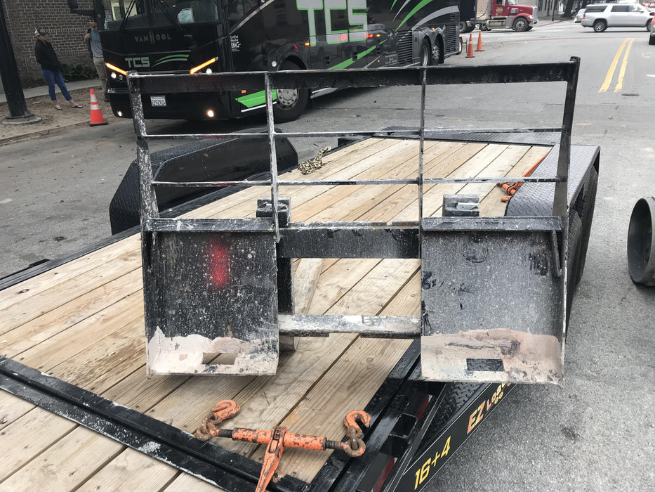 2019 ARROW MATERIAL HANDLING 60" Pallet Forks - Arrow