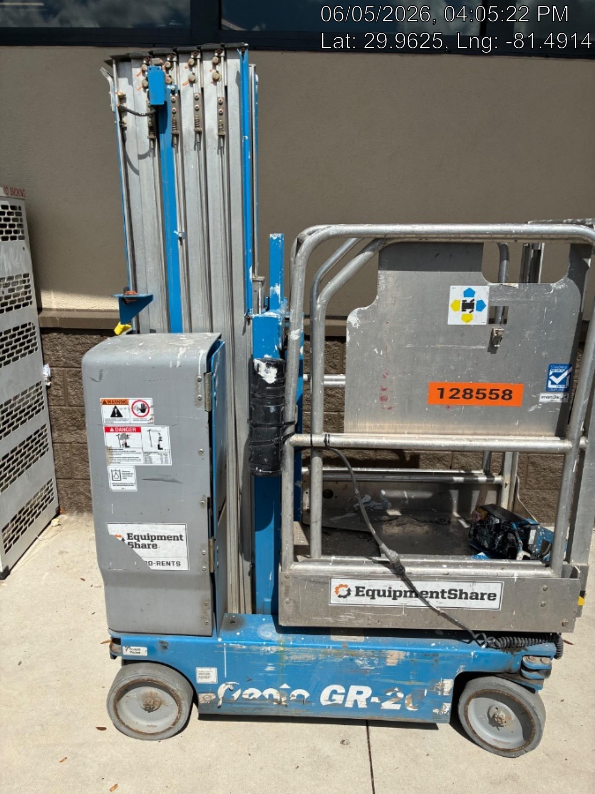 2021 GENIE GR-20