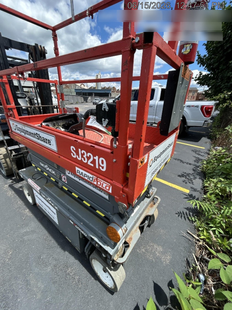 2022 SKYJACK SJ3219
