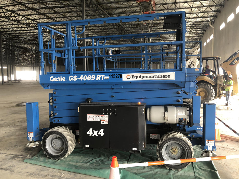 2020 GENIE GS-4069 RT