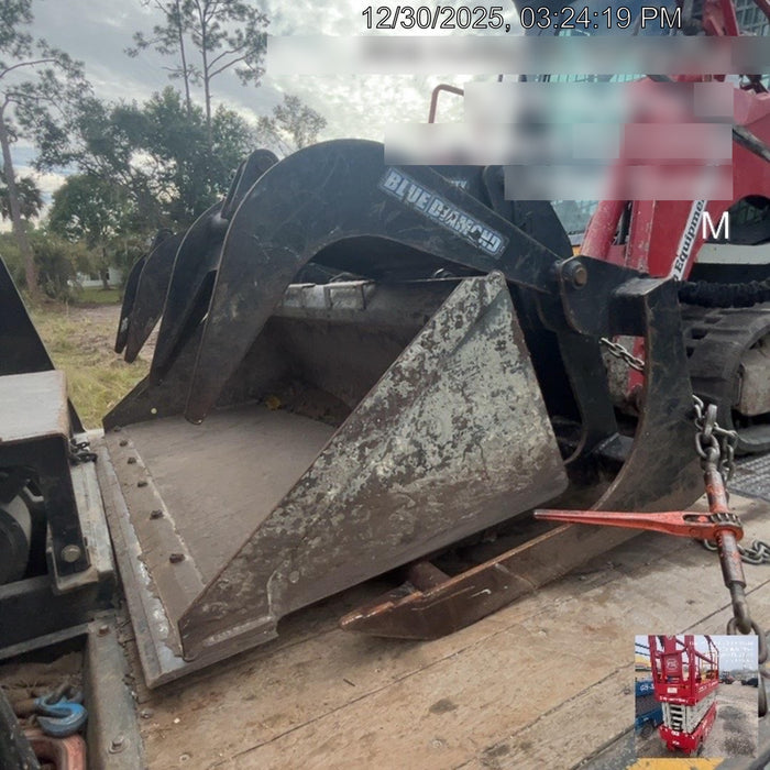 2022 BLUE DIAMOND 106525