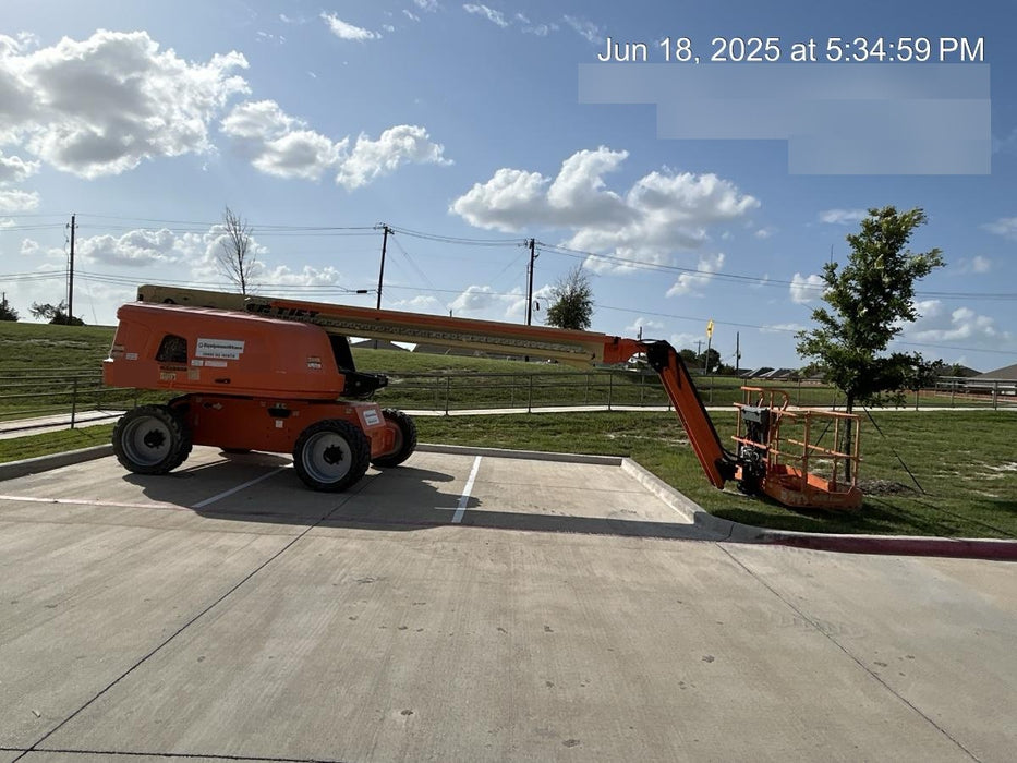 2019 JLG 660SJ