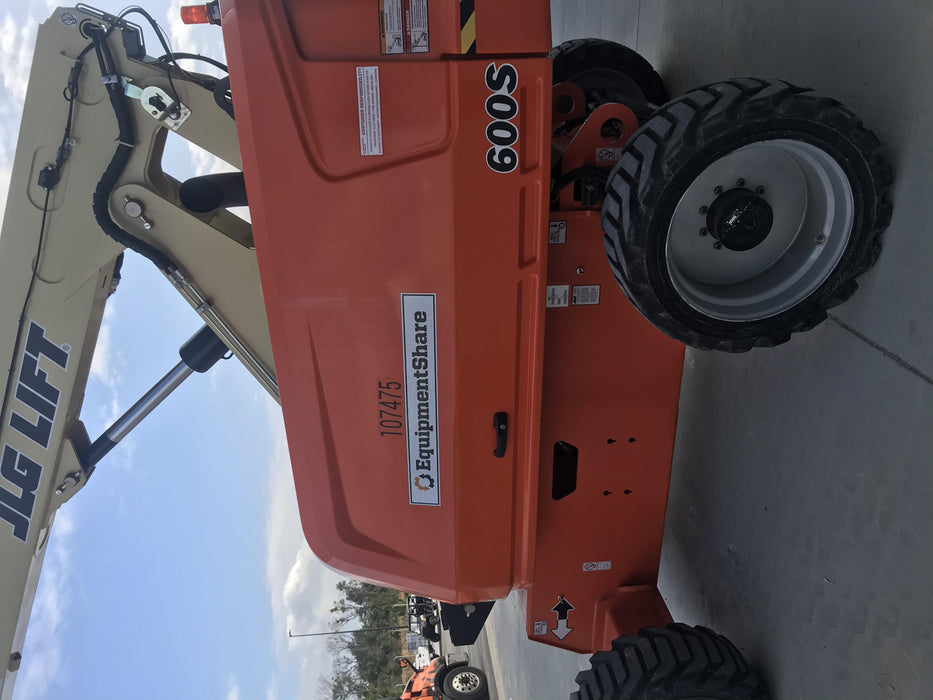 2020 JLG 600S