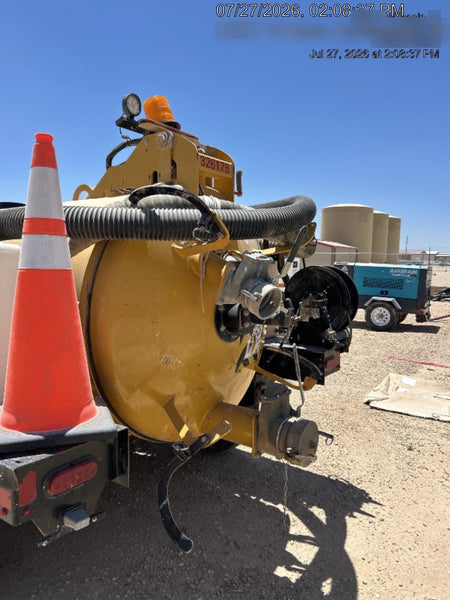 2023 Vac-Tron LP573XDT T4 Koehler Diesel Engine, 500 Gallon Debris Tank, x2 100 Gallon Water Tanks