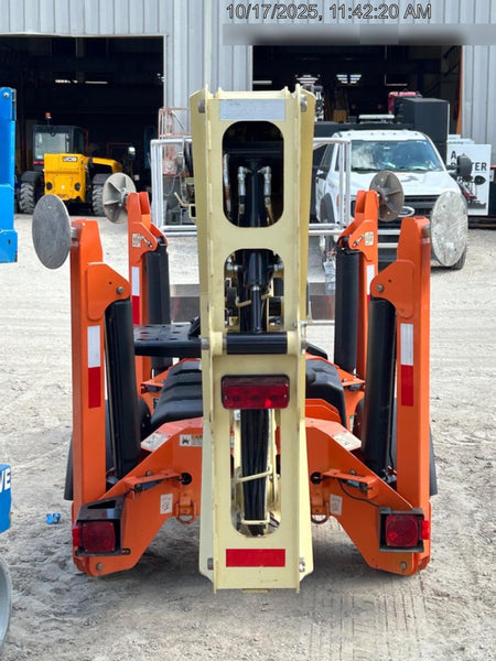 2022 JLG T350
