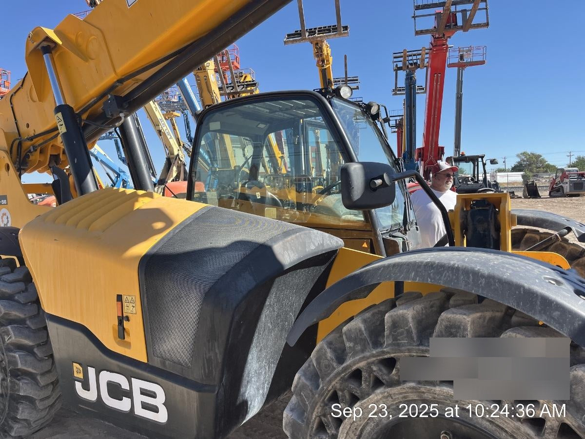 2022 JCB 510-56