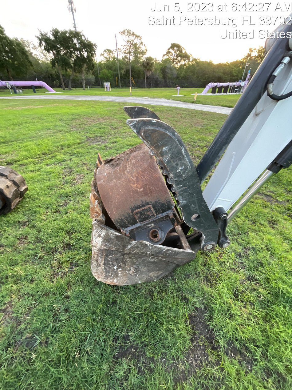 2018 WERK-BRAU 24" Bucket-WERK-BRAU